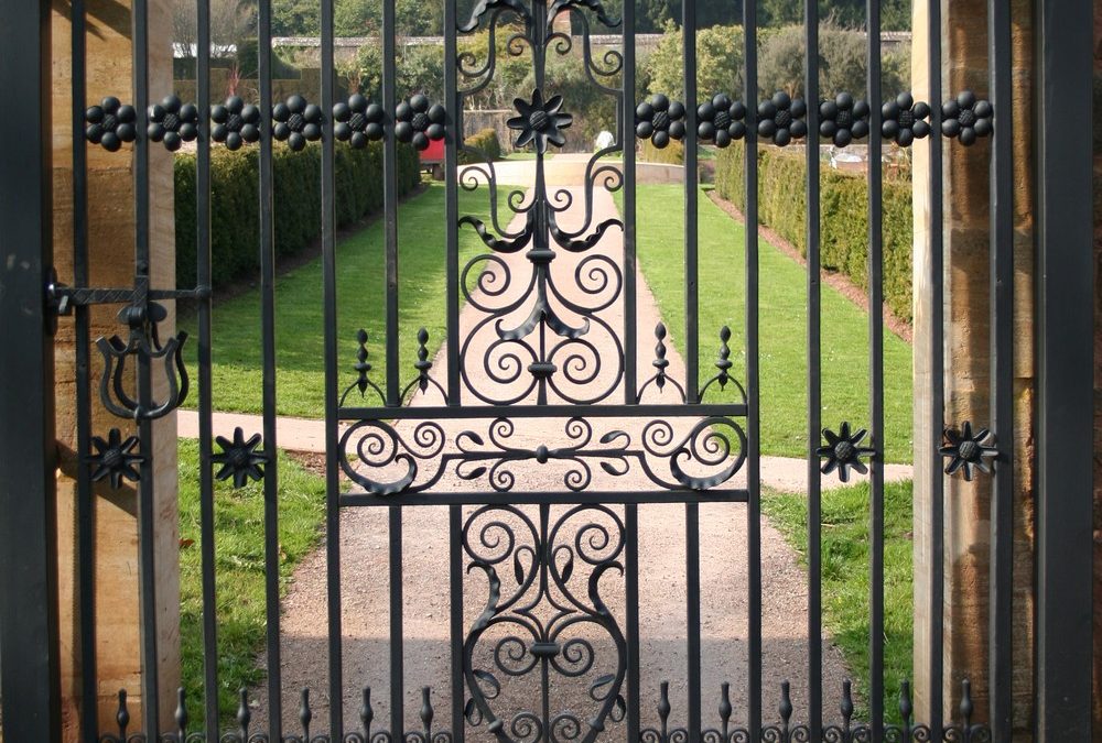 Knightshayes Gate